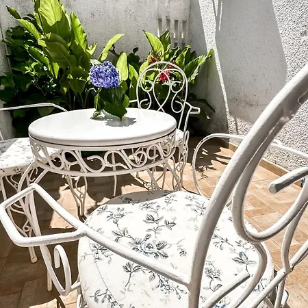 Slovenska Plaza Standard Hotel 3*