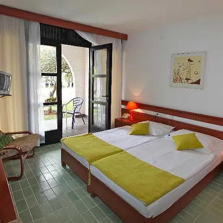 Slovenska Plaza Standard 3* Budva