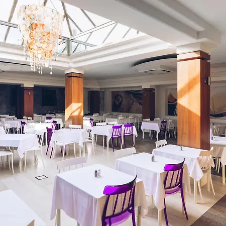 Slovenska Plaza Standard Hotel Budva