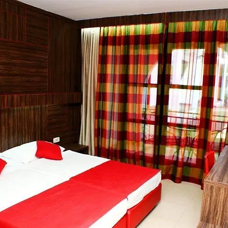 Slovenska Plaza Standard Hotel
